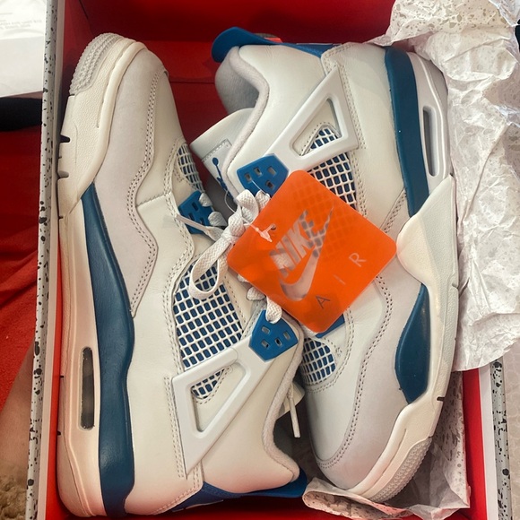 Air Jordan 4 Retro - Picture 1 of 6